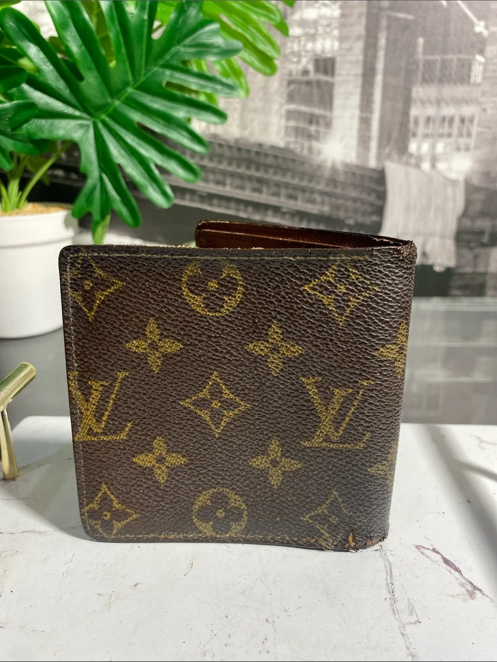 Authentic Louis Vuitton Monogram Marco Wallet